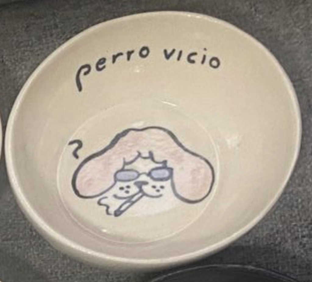 Cenicero cerámica "Perrito Vicio Rosa". Aburrida